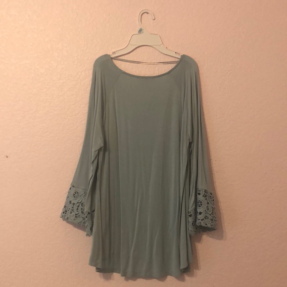 Cable and Gauge Long Sleeved Top - Picture 2 of 2